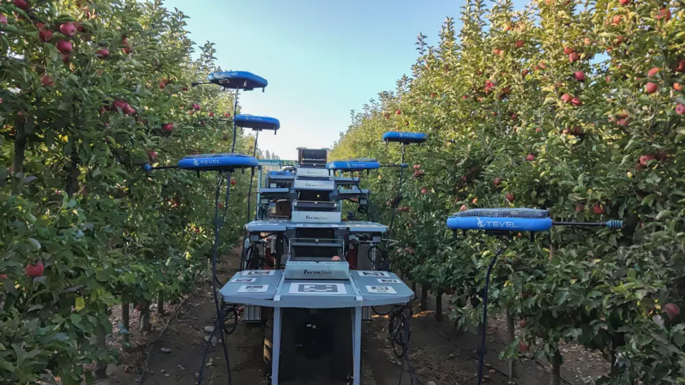 Additional funding for the development of flying harvest robots (video)